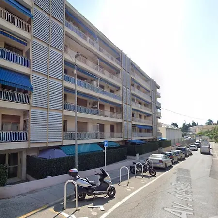 Apartman Comfortable With Parking - Riviera