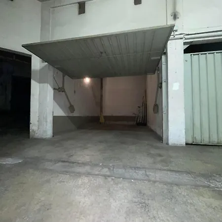 Apartman Comfortable With Parking - Riviera